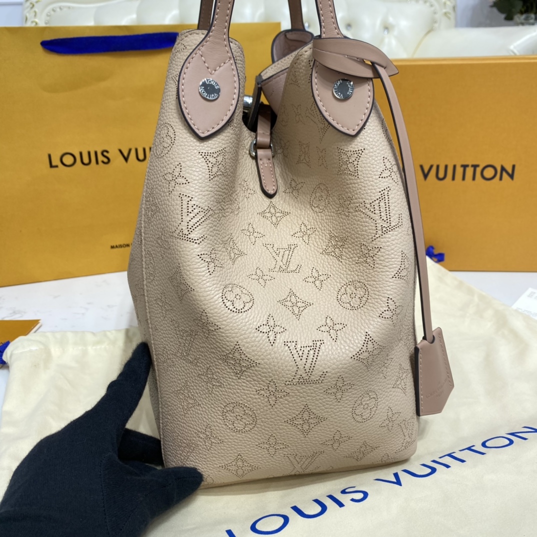 Louis Vuitton HINA MM Handbag Mahina Calf M53140 Galet Gray